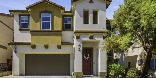 2129 Lariat Dr