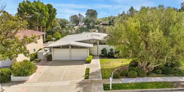 4718 Elkridge Drive