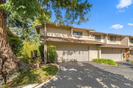 416 Sand Hill Circle