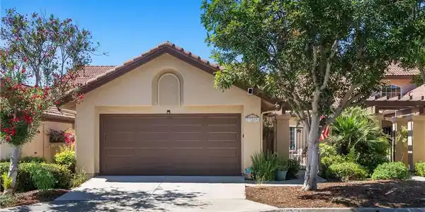 27605 Paseo Alondra