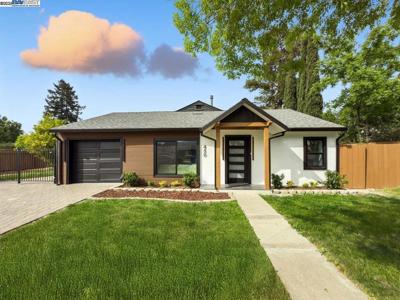 450 Lancaster Way