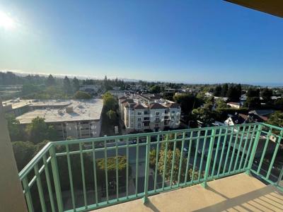 1 Baldwin Avenue
