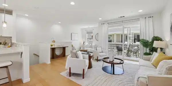 636 Bair Island Road