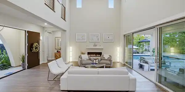 6431 Meadowbrush