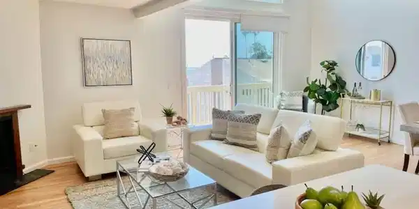 6690 Vista Del Mar