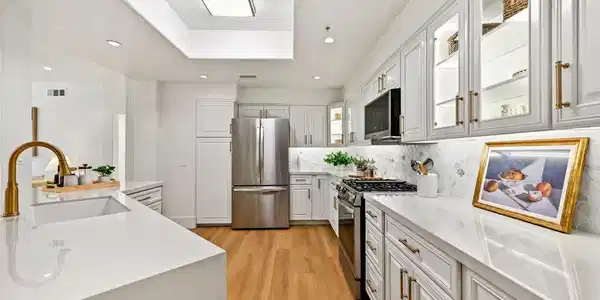 12370 Carmel Country Rd