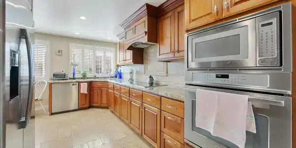 6216 Riviera