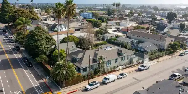 1106 E Santa Clara Street