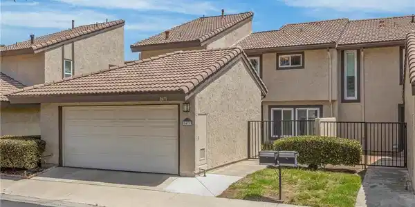 8471 Basin Circle
