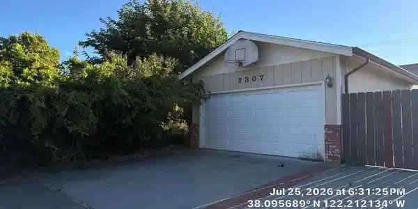 3307 Fernwood Street