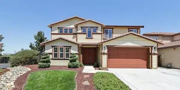 1610 Coventry Dr