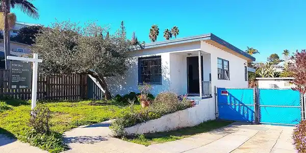 415 Campdell Street