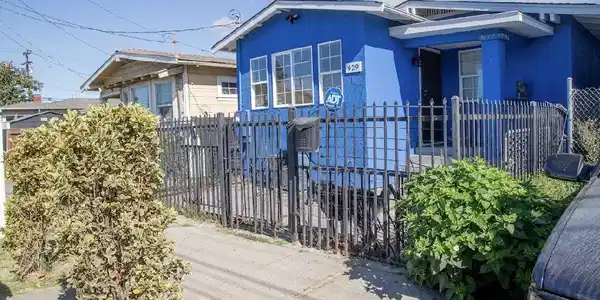 429 Barrett Ave
