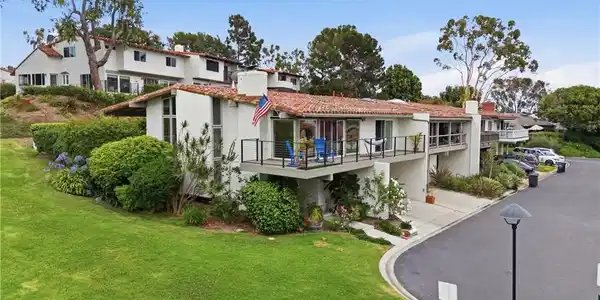 2026 Avenida Chico