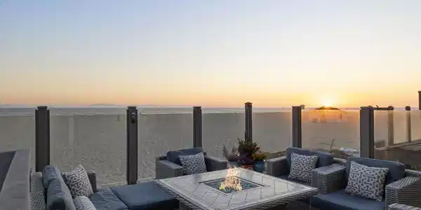 325 Ocean Drive