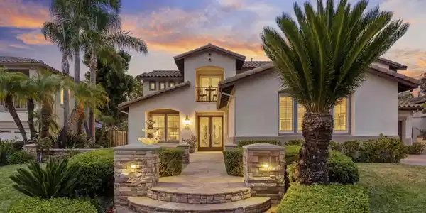 441 SANDALWOOD CT