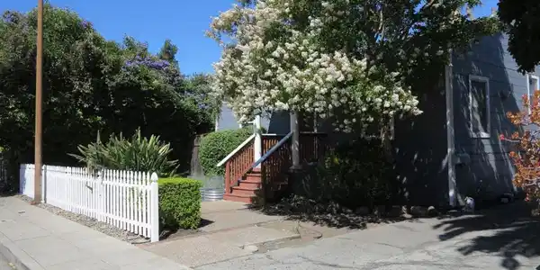 310 Oak Avenue