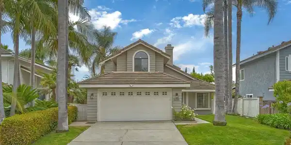 3215 Calle Vallarta
