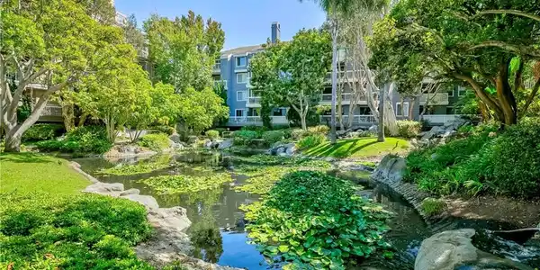 20301 Bluffside Circle