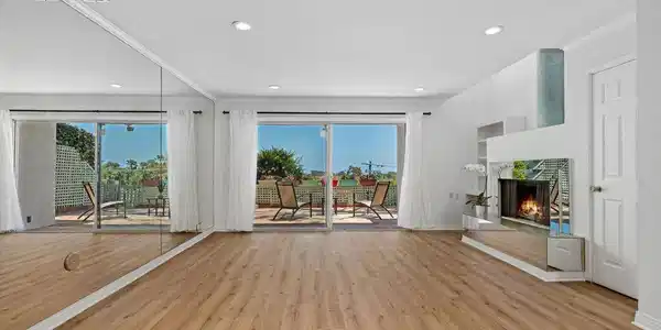 28711 Pacific Coast Highway