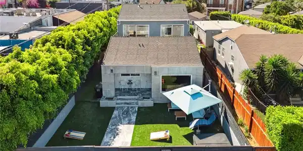 835 Sunset Avenue