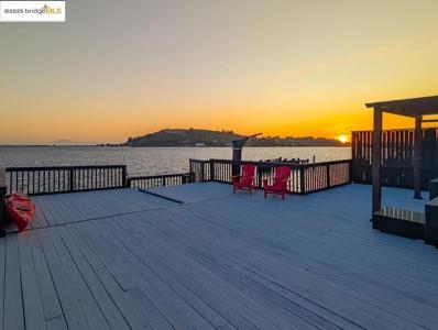 8 Sandy Beach Road