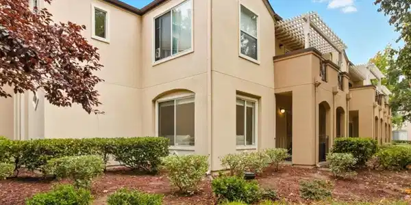 827 Jazz Court