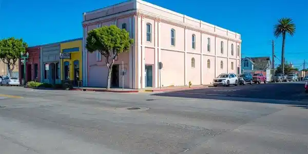 910 Guadalupe