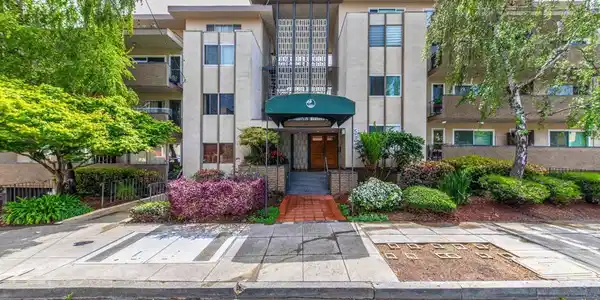 360 Vernon St