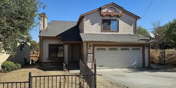 80 Mims Ave