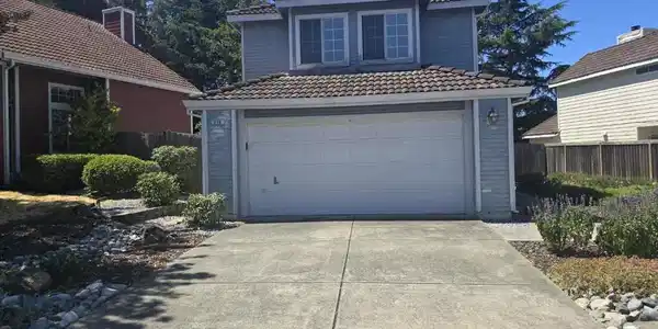 715 Knights Circle