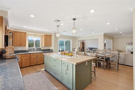 27569 Longhill