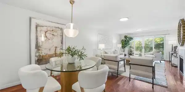 222 7th Street