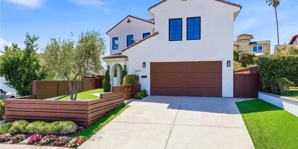 26601 Calle Lago