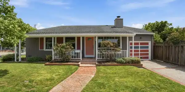96 Lerida Avenue
