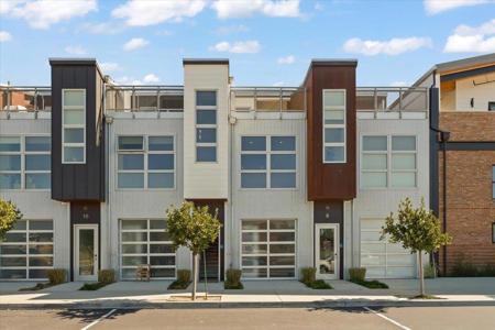 202 Panetta Avenue
