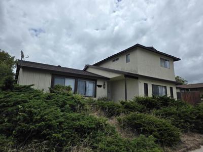 609 MARIPOSA CIR