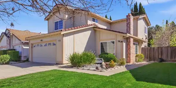 34184 Duke Lane