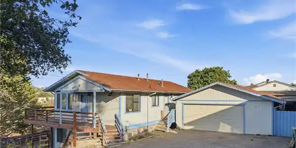 232 Robles Place