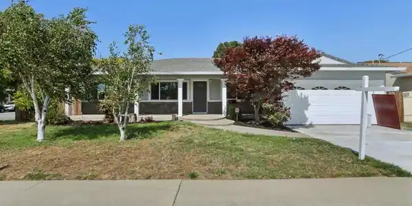 36302 Frobisher Dr