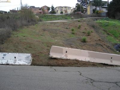 6318 Buena Ventura AVE