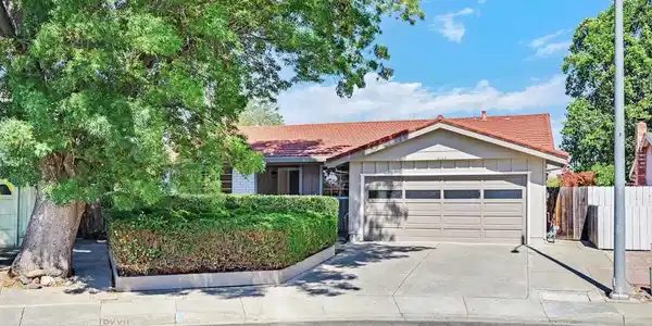 3100 Mackenzie Pl.