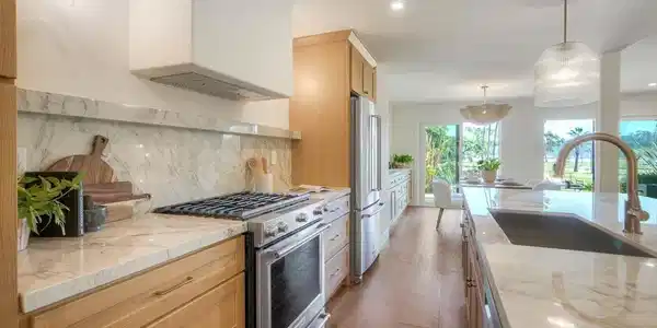 4051 Avenida Brisa