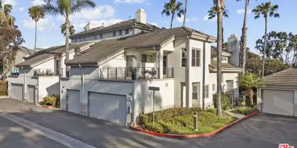 373 Blue Dolphin Drive
