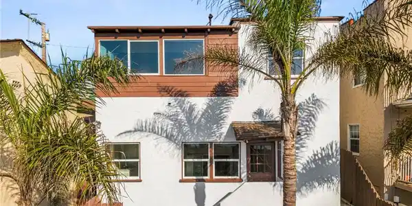3216 Highland Avenue