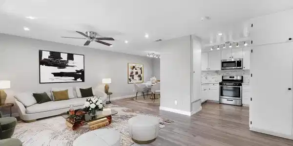 2718 Wendy Place