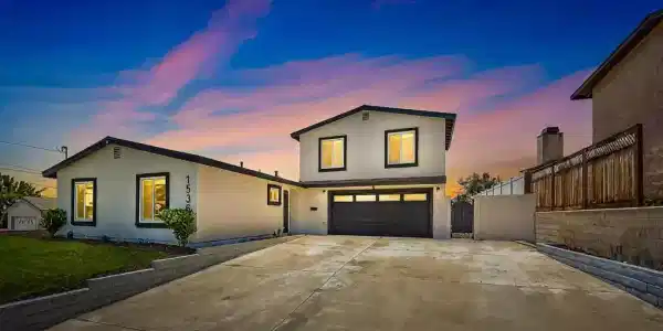 1536 Melrose Ave