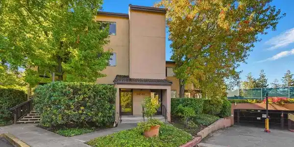 39149 Guardino Dr