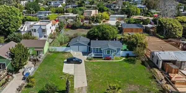 422 Seabright Ln