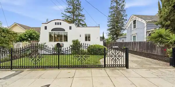 412 Stambaugh Street